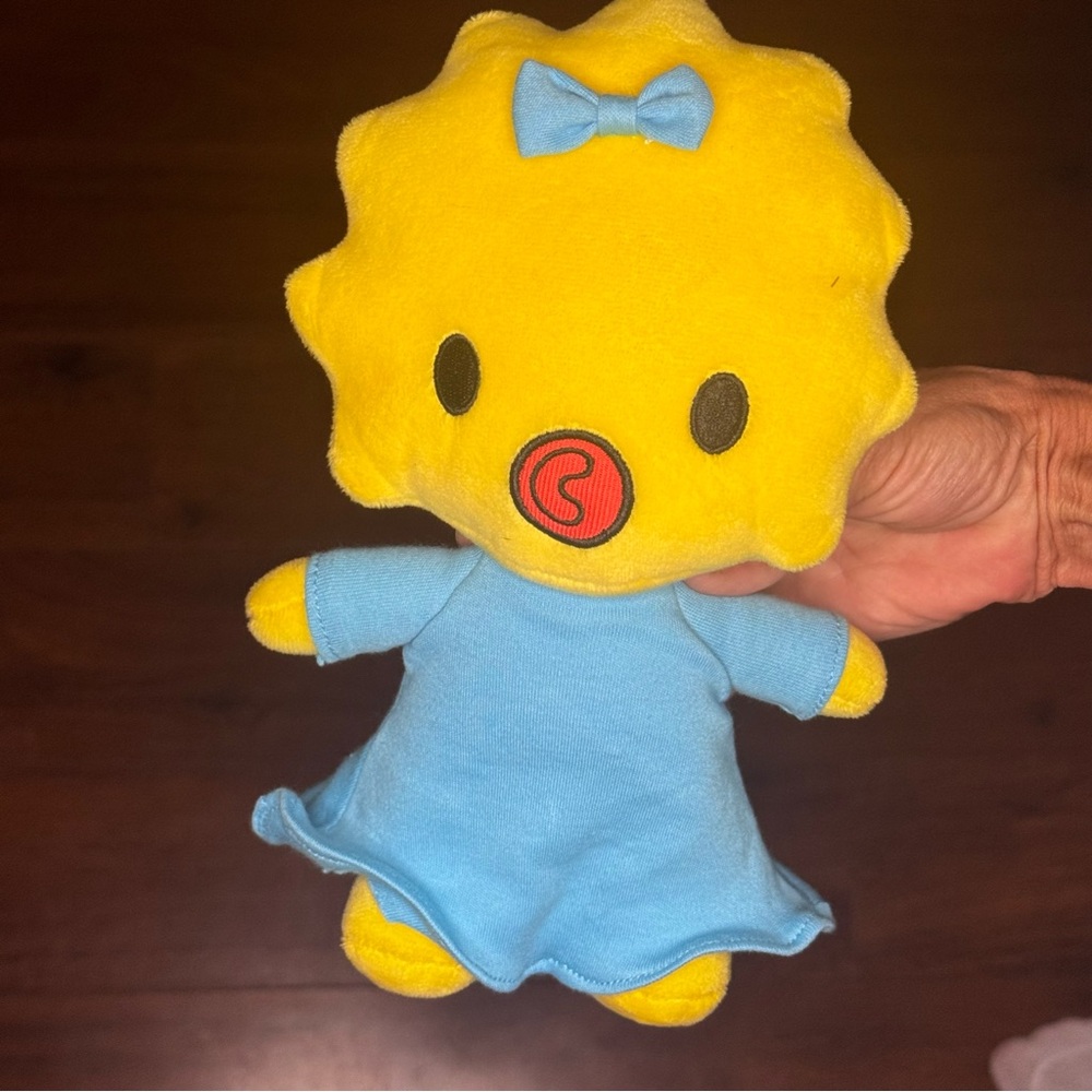Maggie Simpson Plush 7” Universal Studios Toy